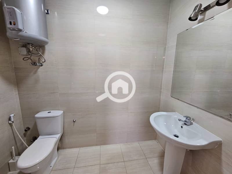 5 bf6a65fb-71c9-486f-9f6a-546baca5960a. jpeg