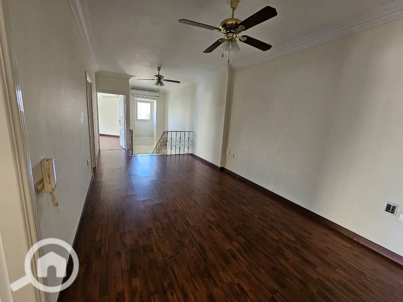 13 18d8a2bf-1dd0-4748-a02a-f5dd608f1e99. jpeg