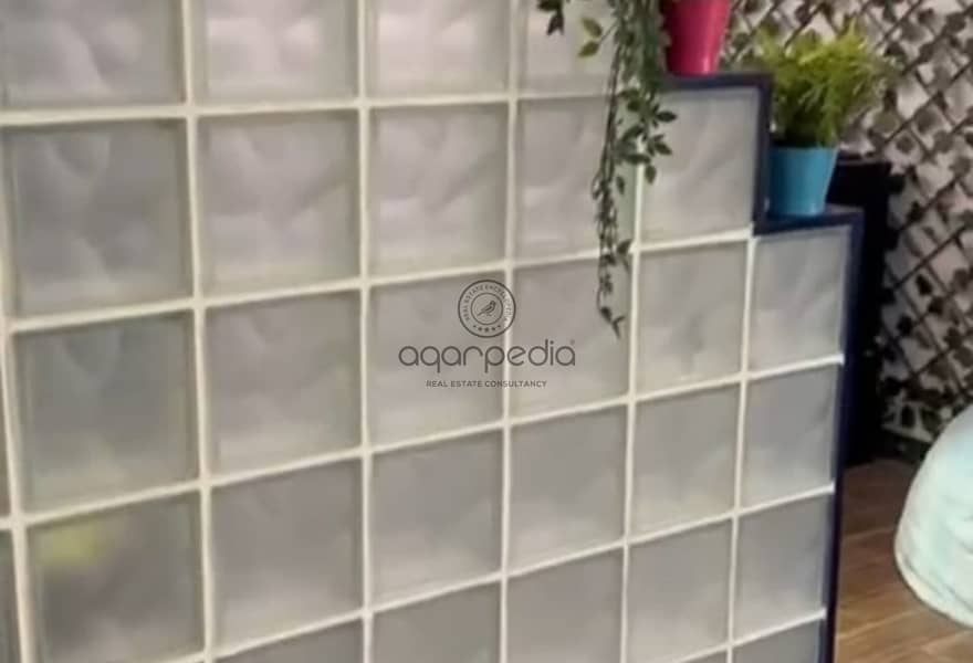 9 bdb413de-8e21-4153-a499-b904cfd7644d. jpg