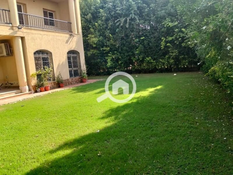 8 17c0317a-183a-45b0-96a0-901b44f866af. jpg