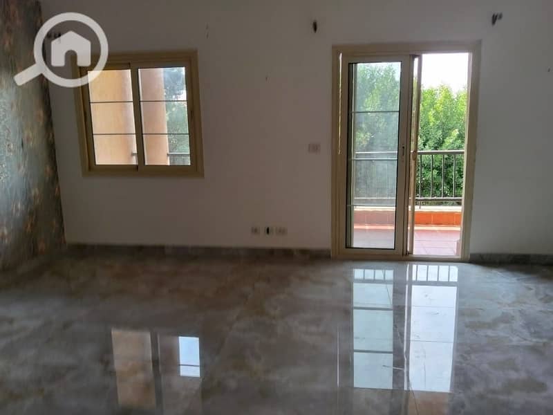 10 57b34995-62df-4fa5-ab57-2b216f7b3099. jpg