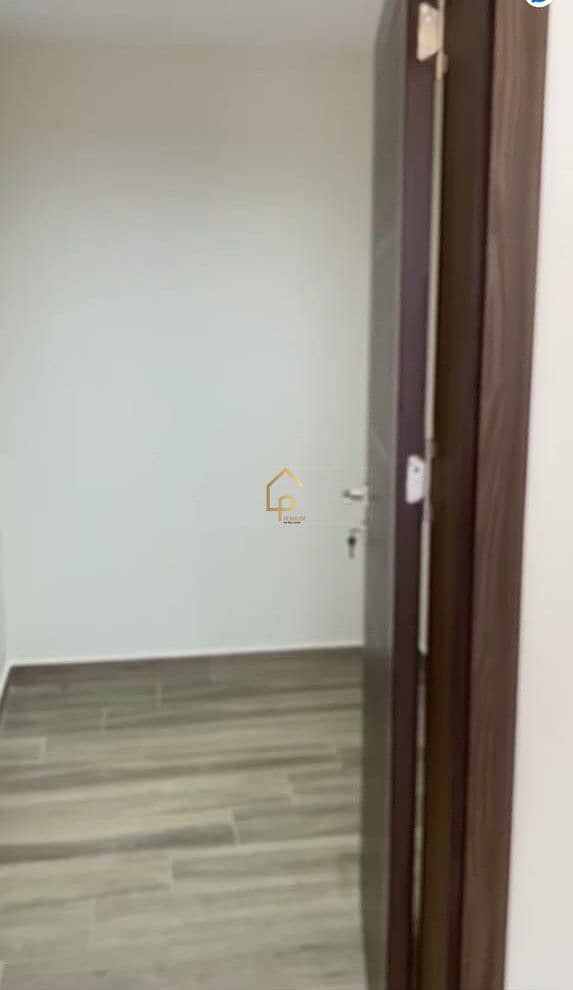 7 WhatsApp Image 2025-11-19 at 4.37. 59 PM (2). jpeg