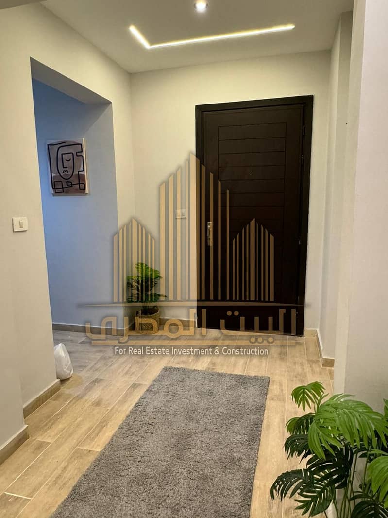 12 U777309 (7). jpeg