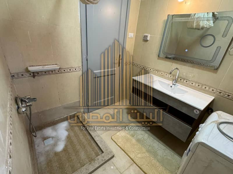 14 U777309 (3). jpeg