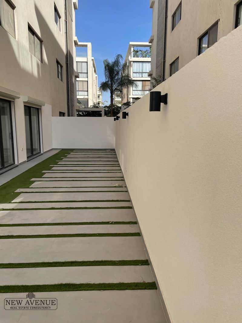 6 WhatsApp Image 2025-11-20 at 1.40. 59 PM (1). jpeg