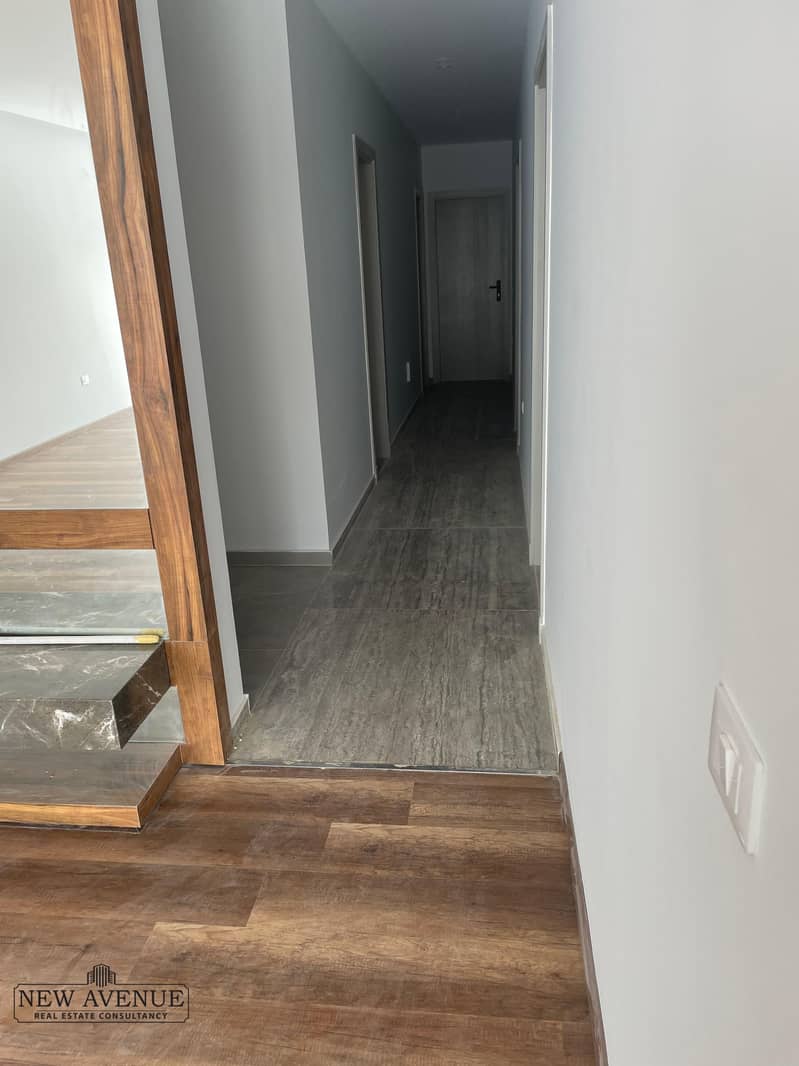 10 WhatsApp Image 2025-11-20 at 1.41. 00 PM (4). jpeg