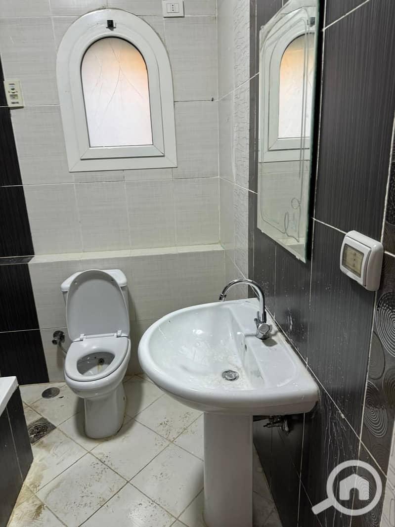 12 صورة واتساب بتاريخ 1445-11-26 في 05.39. 22_55c4d7ca. jpg