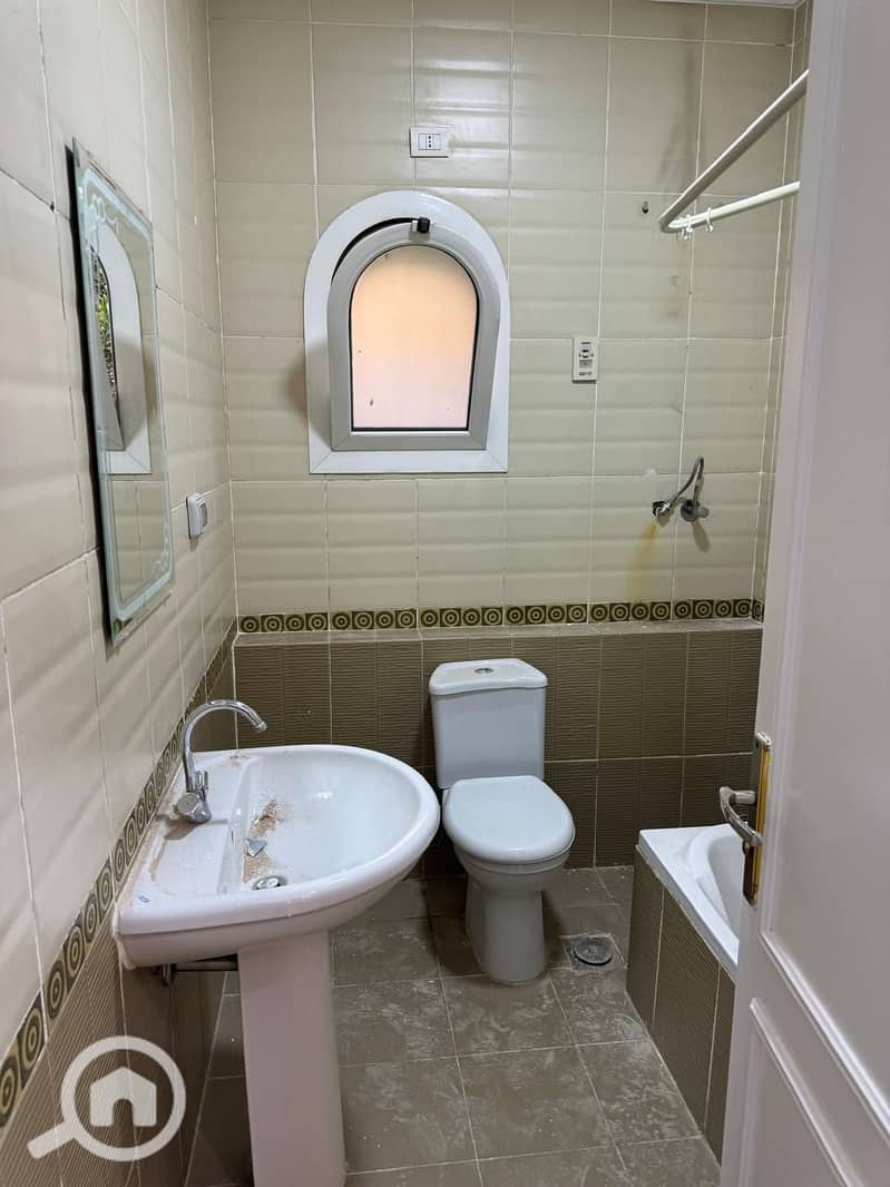 13 صورة واتساب بتاريخ 1445-11-26 في 05.39. 22_482a0384. jpg