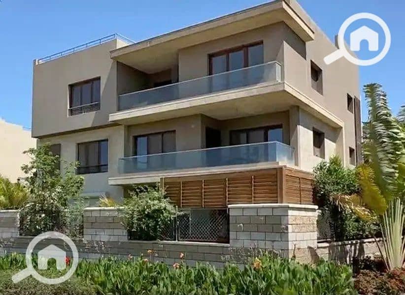 4 31831932-800x600. JPG