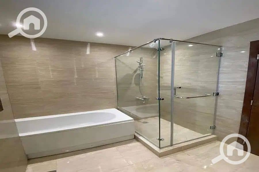 11 32050410-800x600. JPG