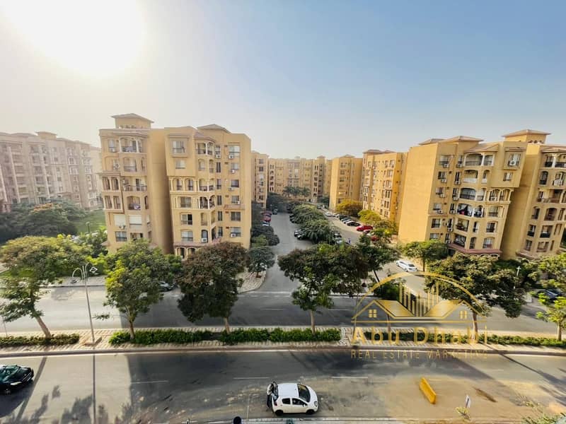 10 580294cd-9957-4701-8c96-a53cedd816e7. jpg