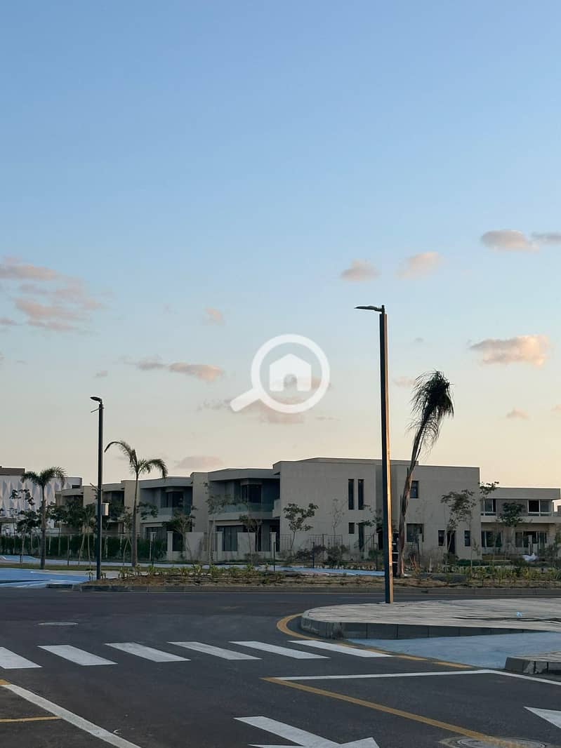 4 PHOTO-2025-02-10-14-00-39 (5). jpg