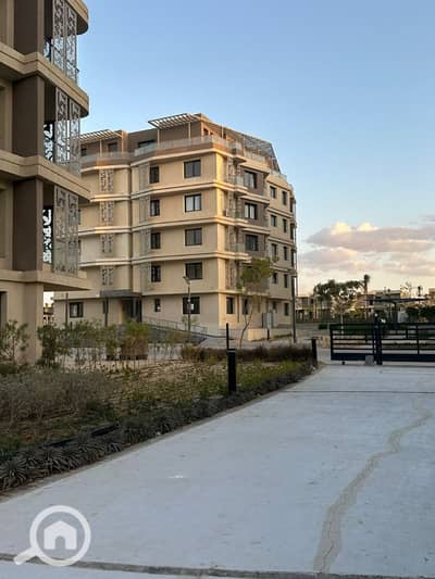 شقة 4 غرف نوم للبيع في 6 أكتوبر، الجيزة - 637105dc-6245-413f-b62c-67a1f2a97983. JPG