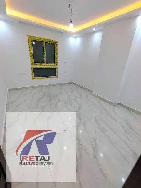 7 8930b6b1-5cd8-4d03-894e-7d5a5657c978. jpg