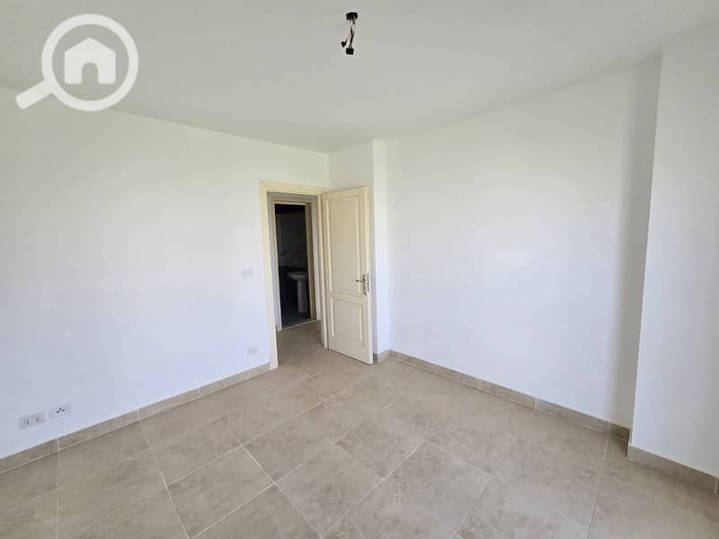 2 WhatsApp Image 2025-11-20 at 1.05. 38 PM (1). jpeg