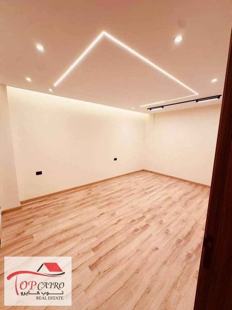 11 WhatsApp Image 2025-11-20 at 11.57. 53 AM. jpeg