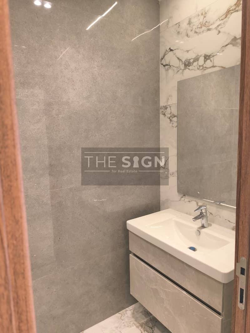 10 WhatsApp Image 2025-11-19 at 08.09. 27. jpeg