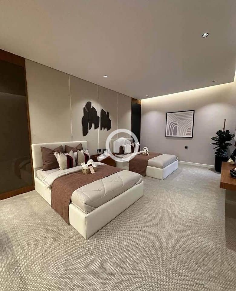 7 55d60d05-7e37-492c-b7ad-72d770f382b0. jpg