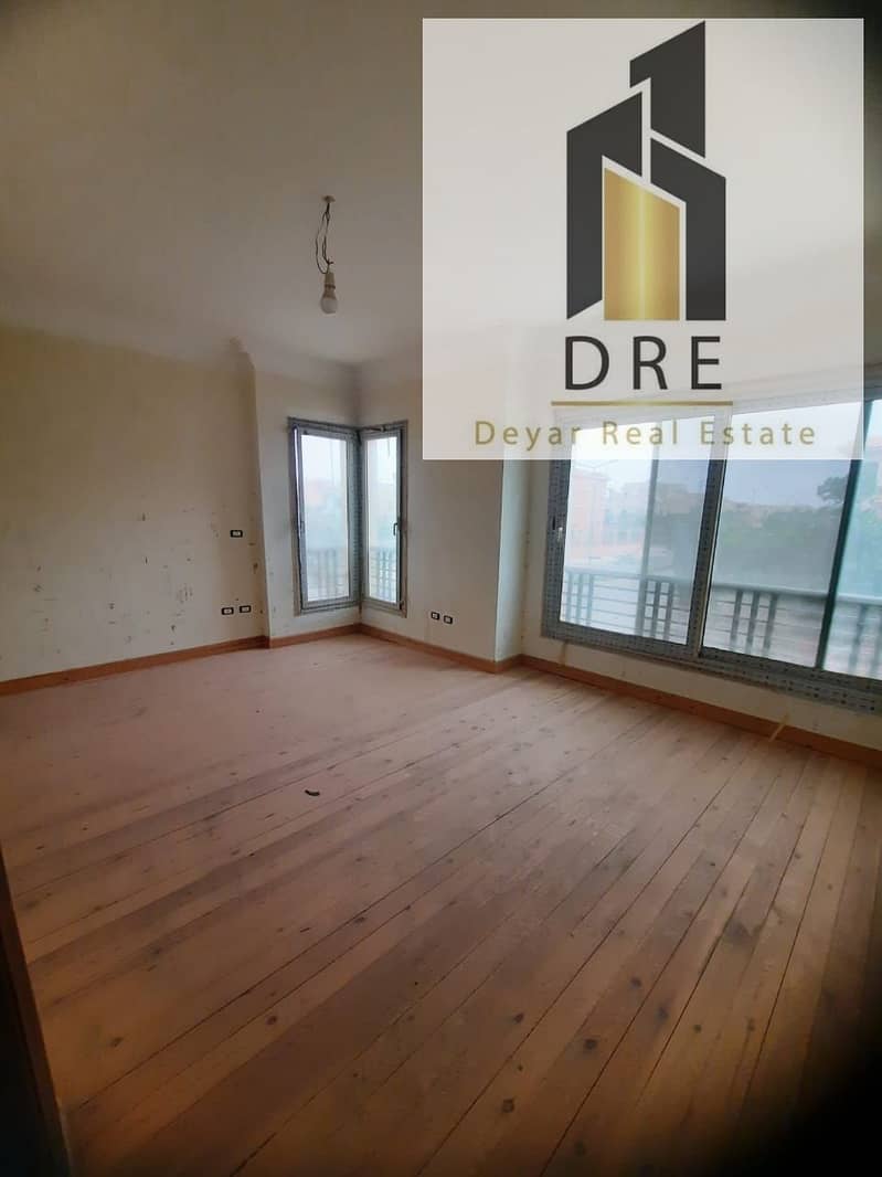 17 9791b2c7-1918-434c-ad87-6b5b7f180bdb. jpg