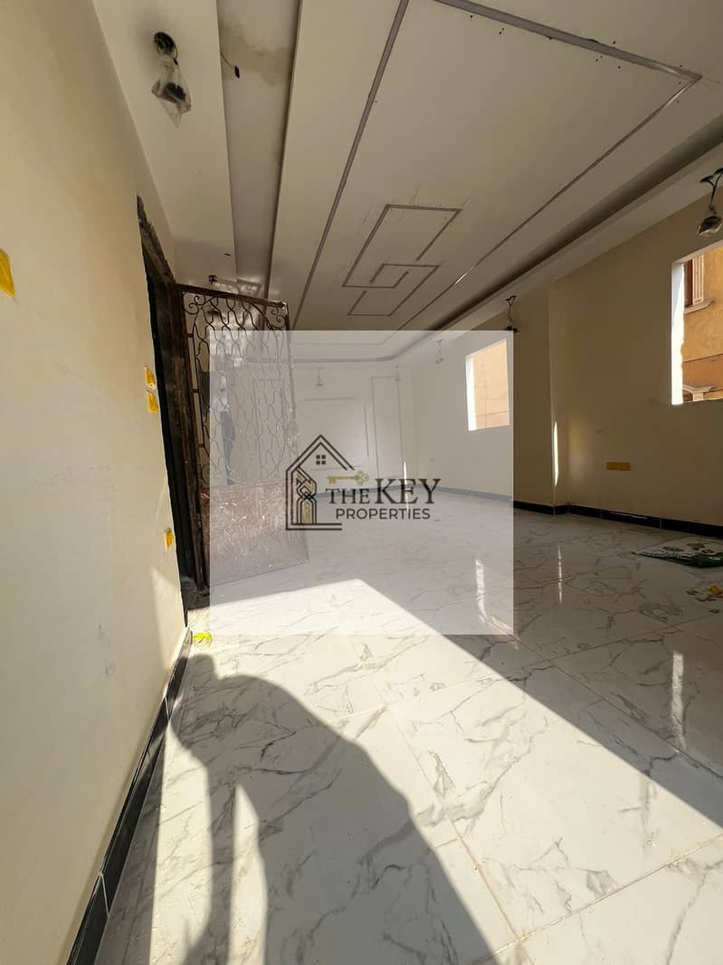 12 8a0187e2-688b-44cd-a124-aea3ca3794aa. jpg