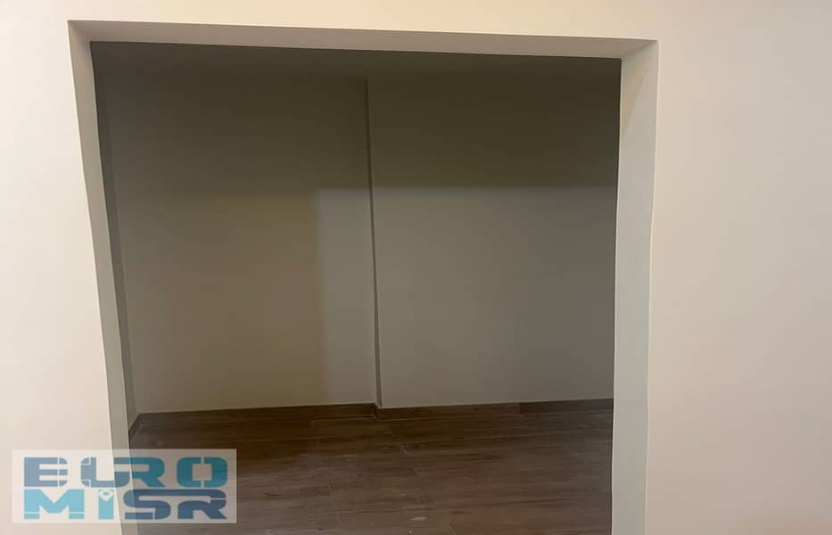 21 WhatsApp Image 2025-11-19 at 5.36. 23 PM (2). jpeg