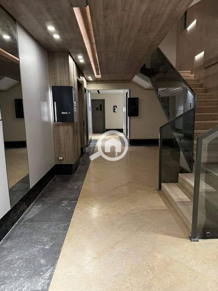 3 8f89f4c6-2418-49ae-8bdd-ea83bb4f4eb8. jpg