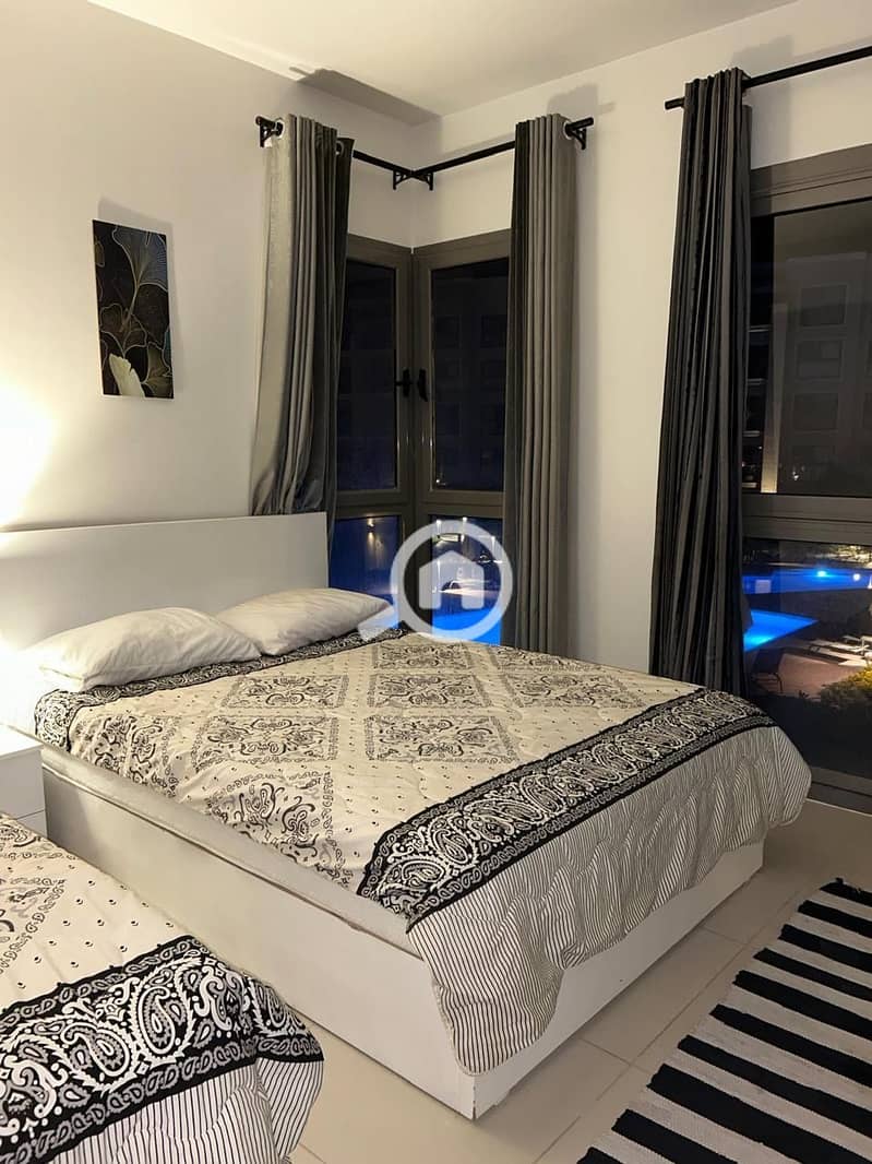 3 7af6ea67-472e-4e07-8fbf-b27797d5eab7. jpeg