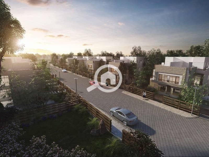 10 life-in-Atrio-compound. jpg