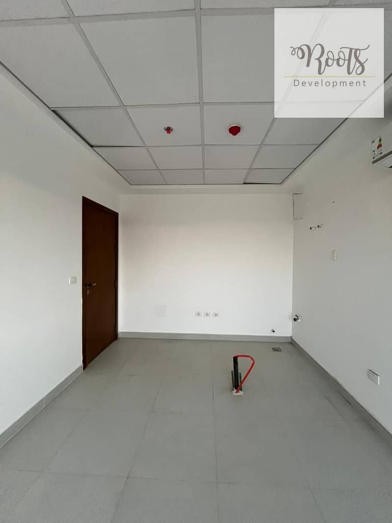 12 WhatsApp Image 2025-10-22 at 10.20. 58 PM (1). jpeg