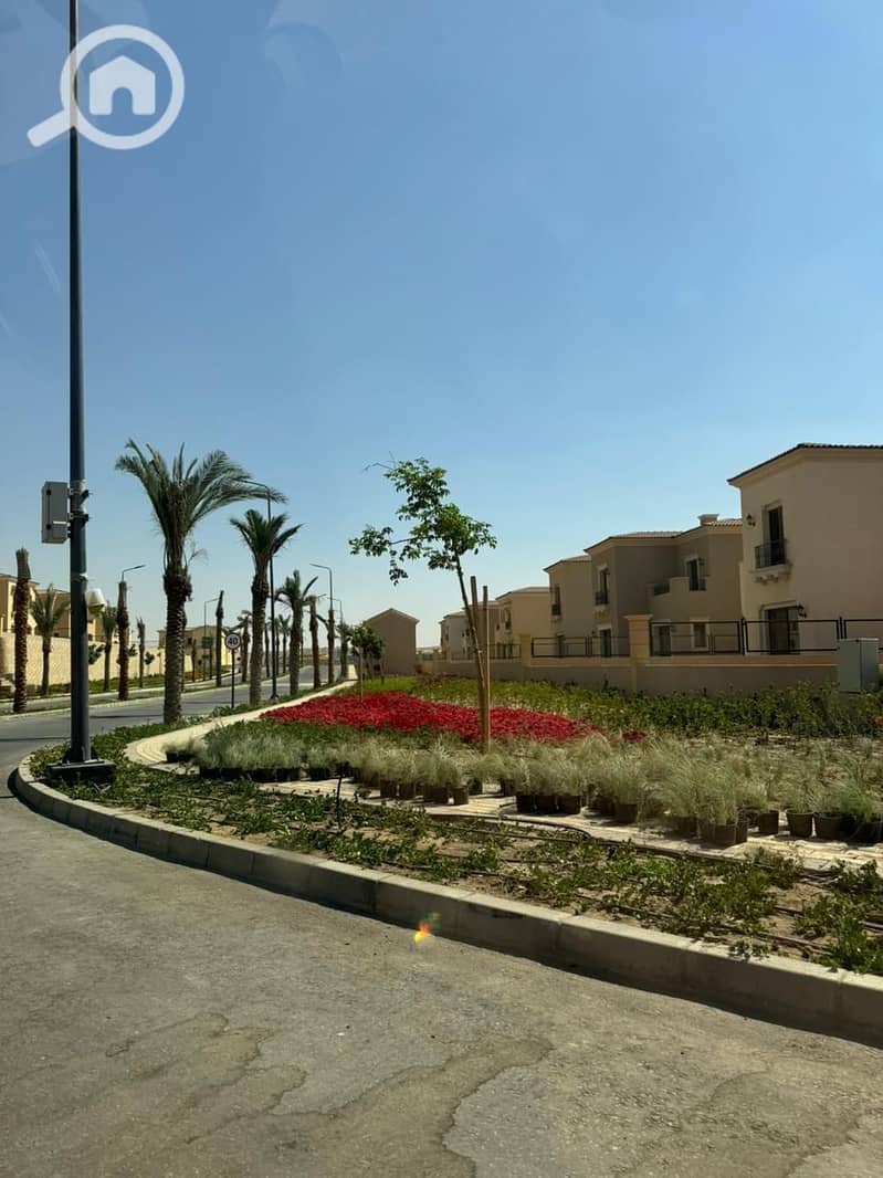 11 586291934_822543700762751_7100798499019146467_n. jpg