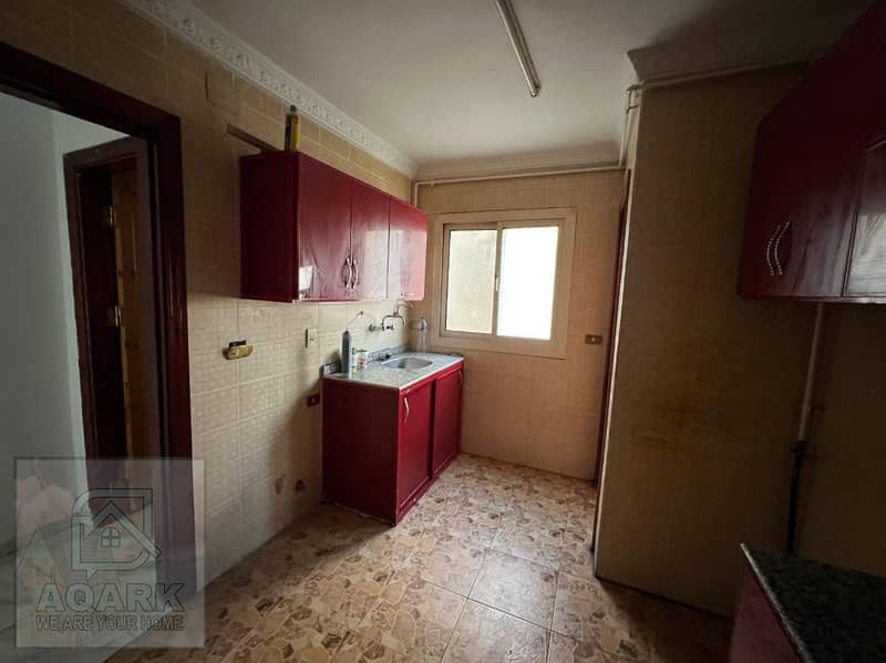 7 ff80bf86-f237-4a86-9960-dfae3a7de36b. jpg