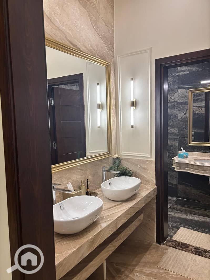 4 IMG-20251120-WA0001. jpg