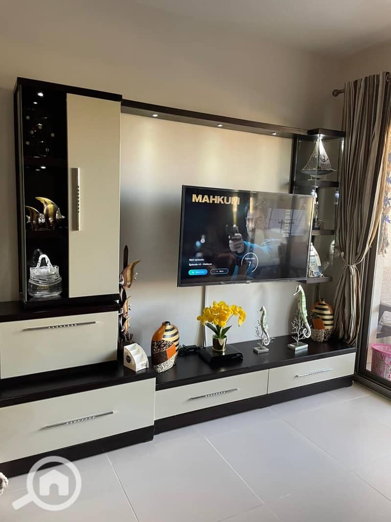 6 1eb8a4a4-38a4-4d4a-88af-0138e903aa49. jpeg