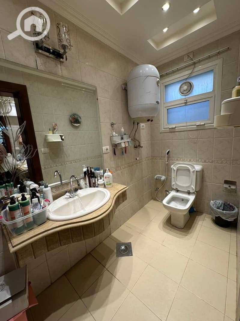 8 ca58df0a-724a-4714-99a4-c21ff4668218. jpeg