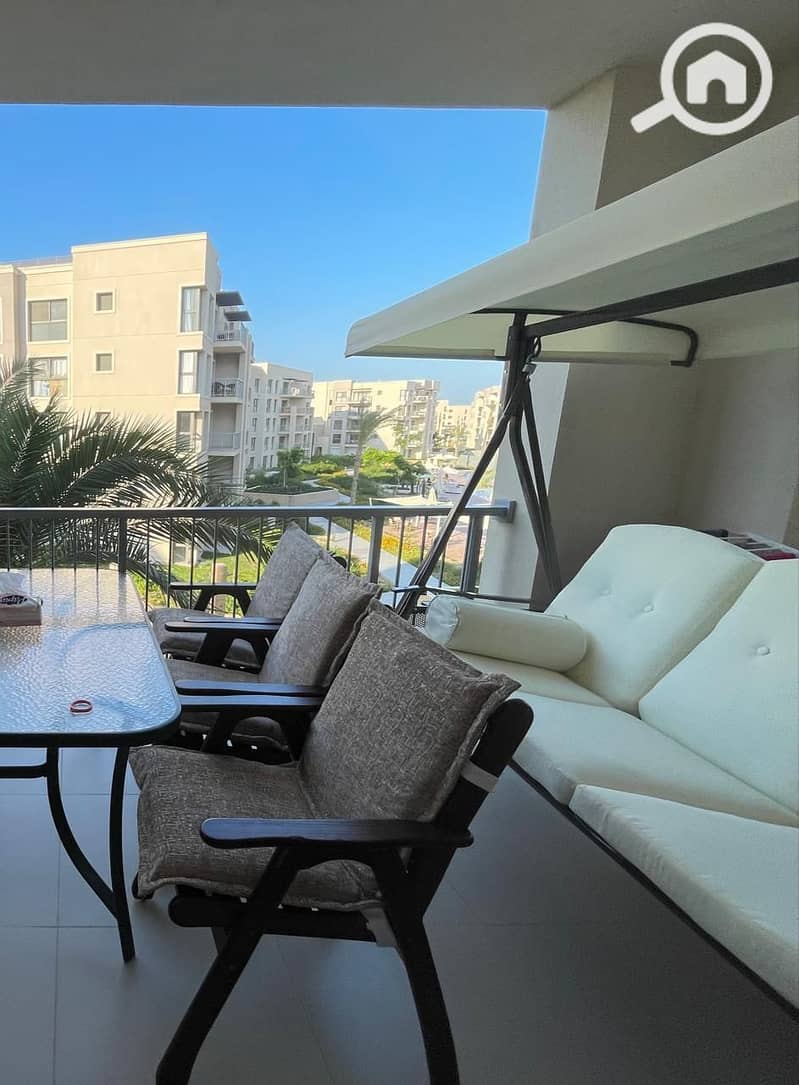 18 85165071-772a-4735-87ad-9f19d0fe7d44. jpeg