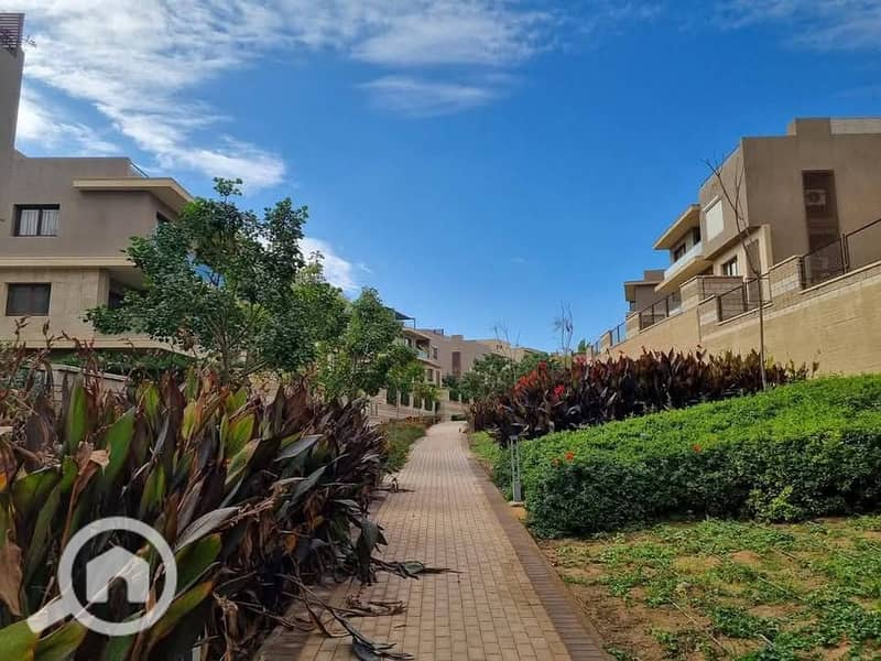 8 477756114_2081804628907232_7816162317067200917_n. jpg