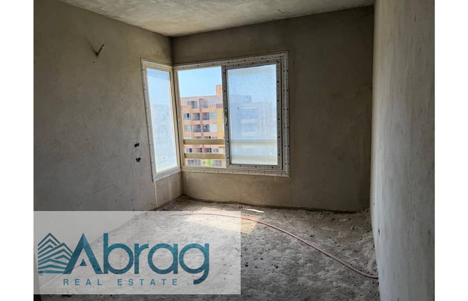 2 WhatsApp Image 2025-10-13 at 1.26. 01 PM (2). jpg