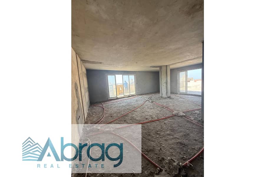 5 WhatsApp Image 2025-10-13 at 1.26. 01 PM (5). jpg