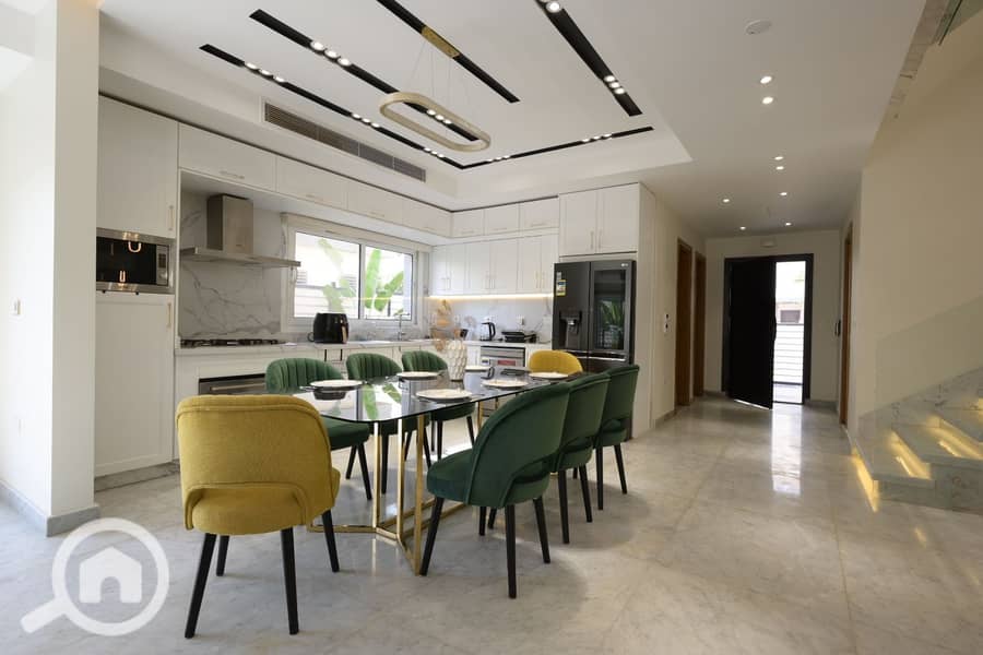 4 WhatsApp Image 2025-11-18 at 2.45. 31 PM (1). jpeg