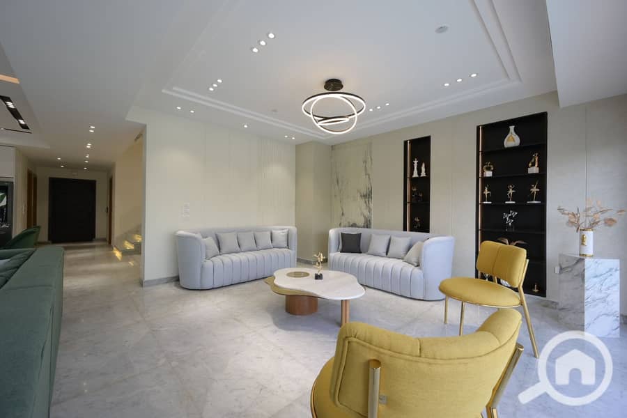 13 WhatsApp Image 2025-11-18 at 2.45. 27 PM (2). jpeg