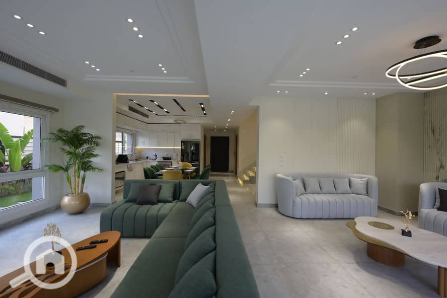 14 WhatsApp Image 2025-11-18 at 2.45. 27 PM (1). jpeg