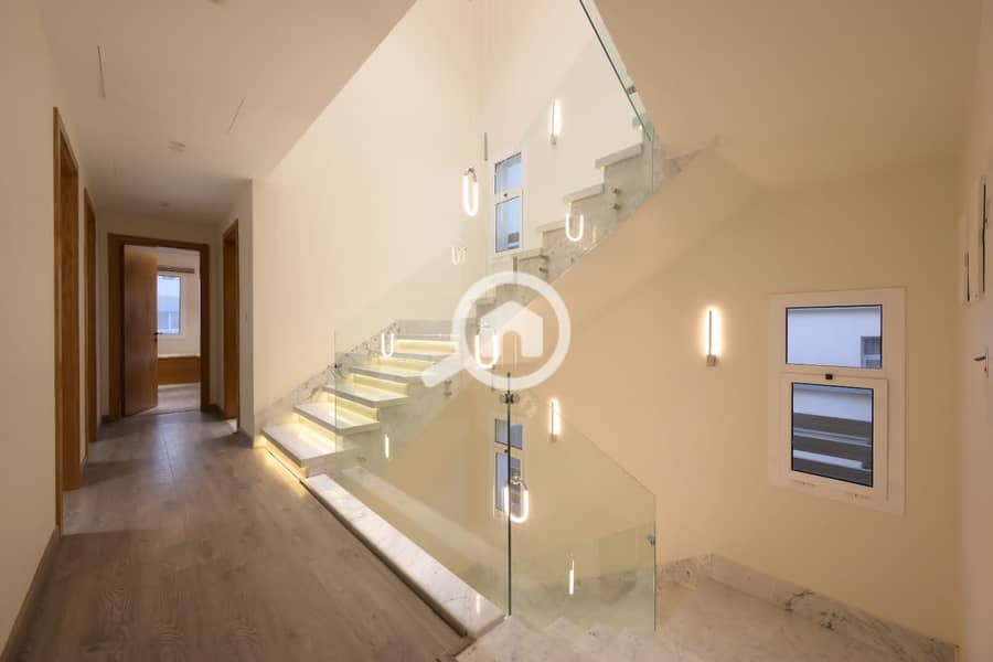 23 WhatsApp Image 2025-11-18 at 2.45. 24 PM (1). jpeg