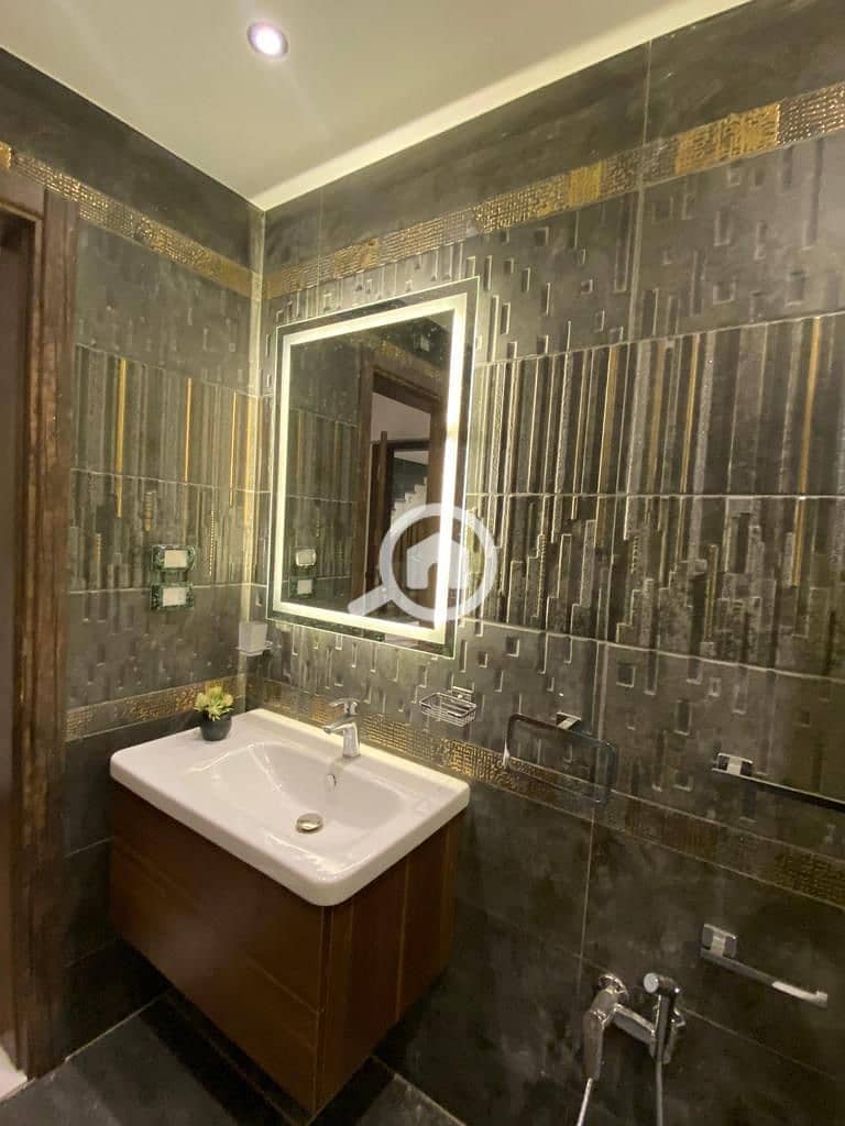 10 IMG-20251120-WA0216. jpg