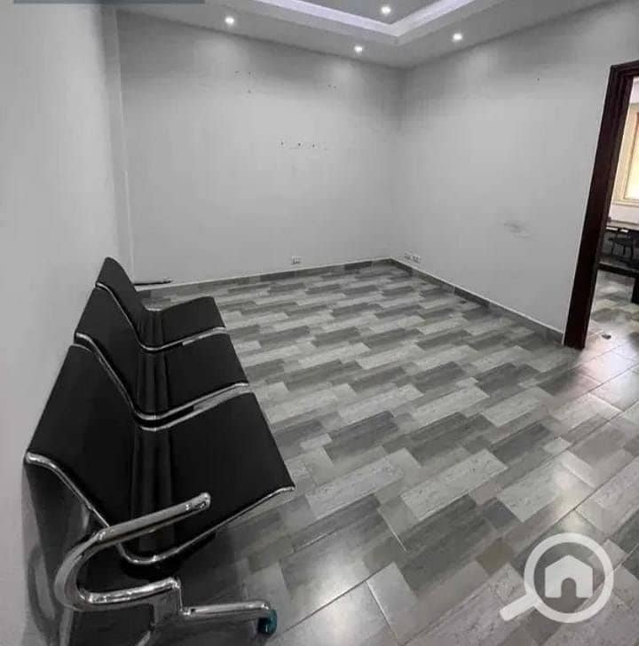 4 WhatsApp Image 2025-11-06 at 11.36. 13 AM. jpeg