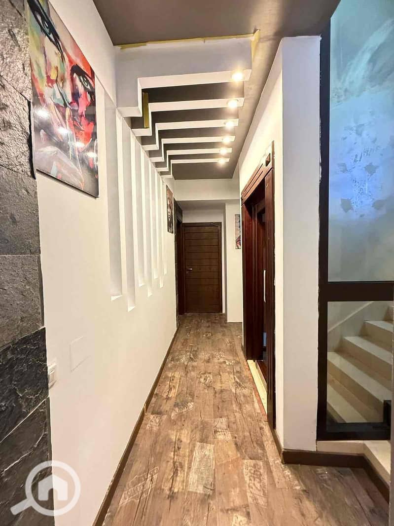 11 c1f5b040-8b99-4ccb-af14-c4ed270e121c. jpg