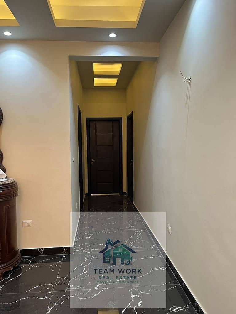 11 e7935d76-a1e3-4684-b257-dc659103f6dd. jpg