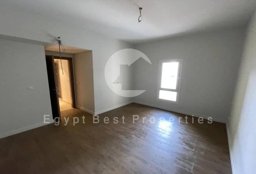 3 9fbfabeb-8e1a-4f92-a18c-a28ccad2a089. jpg