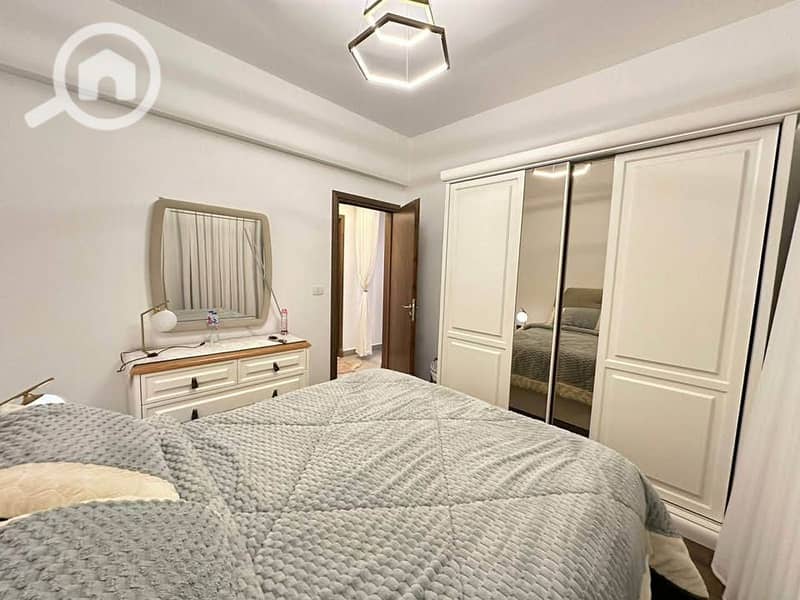 9 582110779_1164490925203202_2795078462338183329_n. jpg