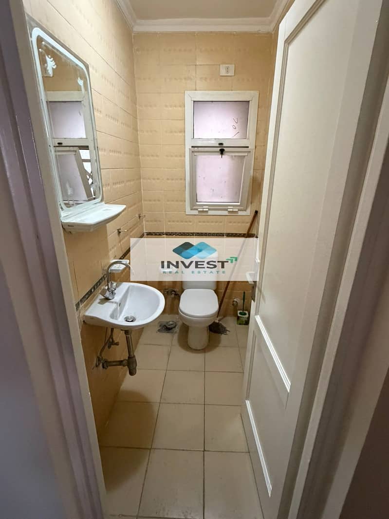 14 WhatsApp Image 2025-11-20 at 14.44. 25_62bdd168. jpg