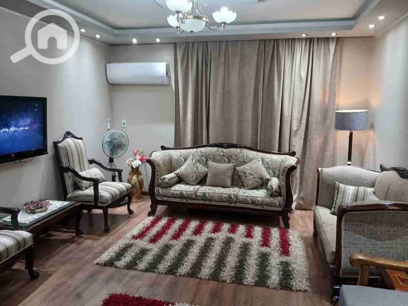 1000673329. jpg 1000673329. jpg